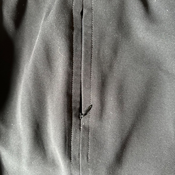 Theory Black pull-on pants - Picture 4 of 4